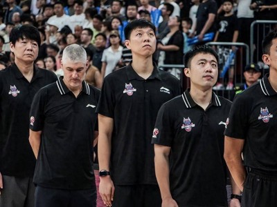 江南体育-山东男篮将对阵四川队，谁将占据上风？